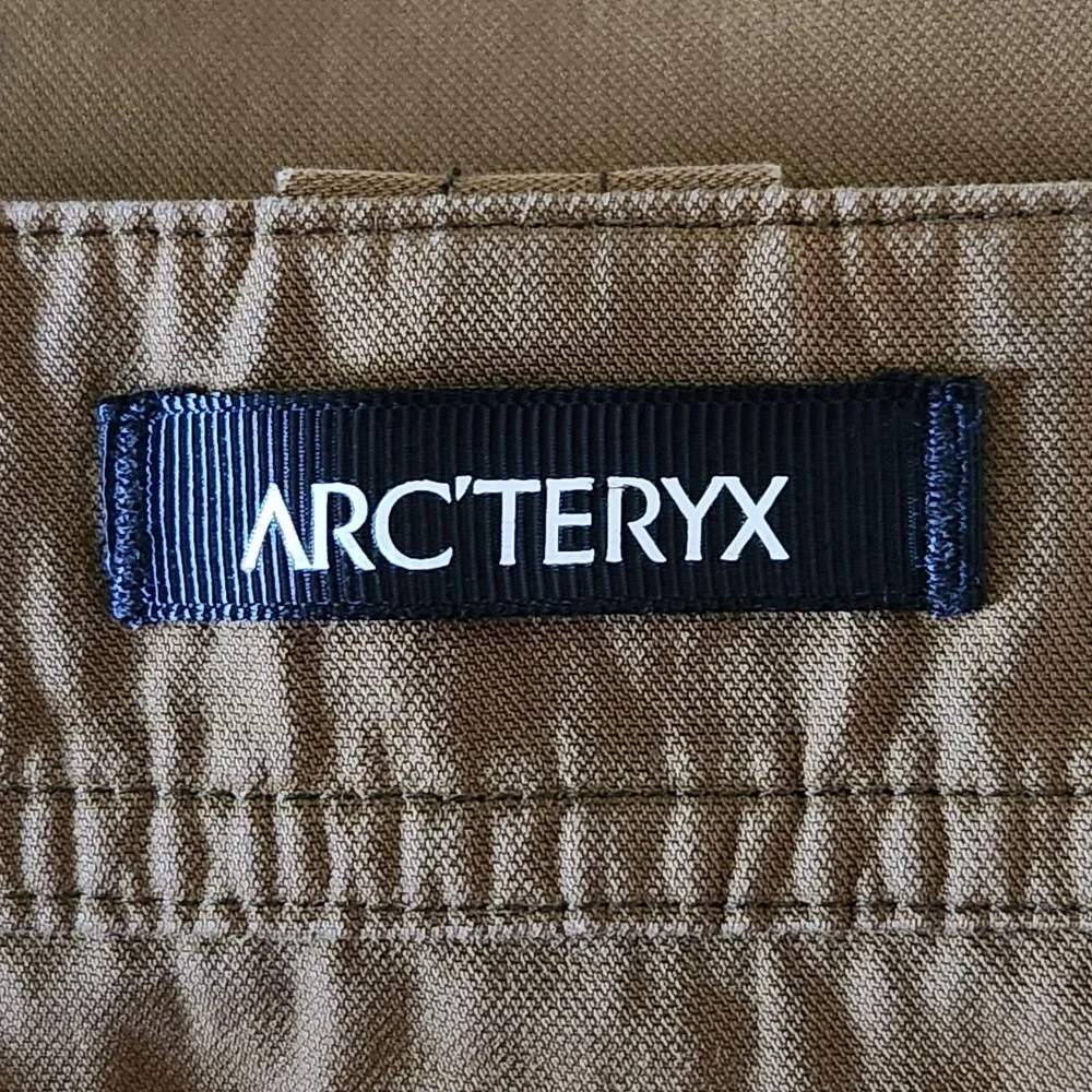Arc'teryx Sullivan Pant Mens 38 Brown Cotton Nylon Articulated Hiking Work 16201